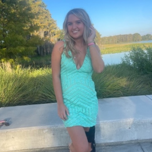 Dress homecoming - Picture 3 of 5